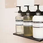 De Jongens Bed & Breakfast 4*