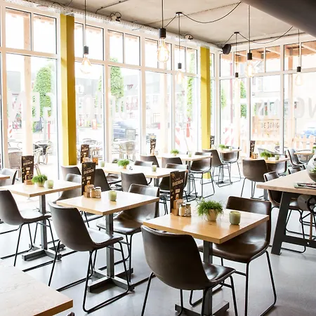 De Jongens 4* Rockanje