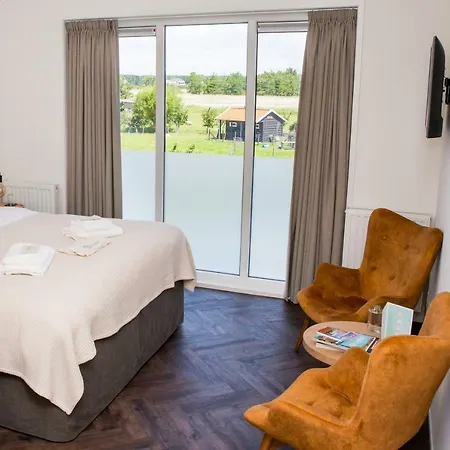 De Jongens Bed & Breakfast 3*